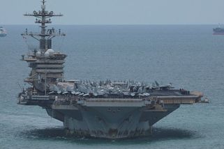 Letadlová loď USS Abraham Lincoln se vrací do USA - Novinky